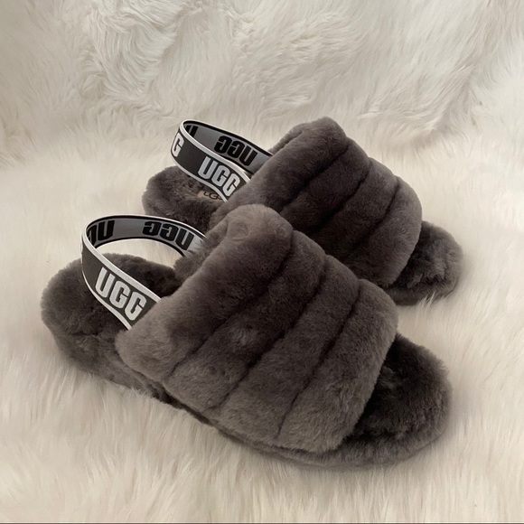 UGG Fluff Yeah Slides Charcoal Grey 7 RETAIL $100 - Picture 2 of 16